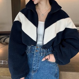 <b>하이넥 양털 누빔 크롭 스트링 집업 점퍼</b>